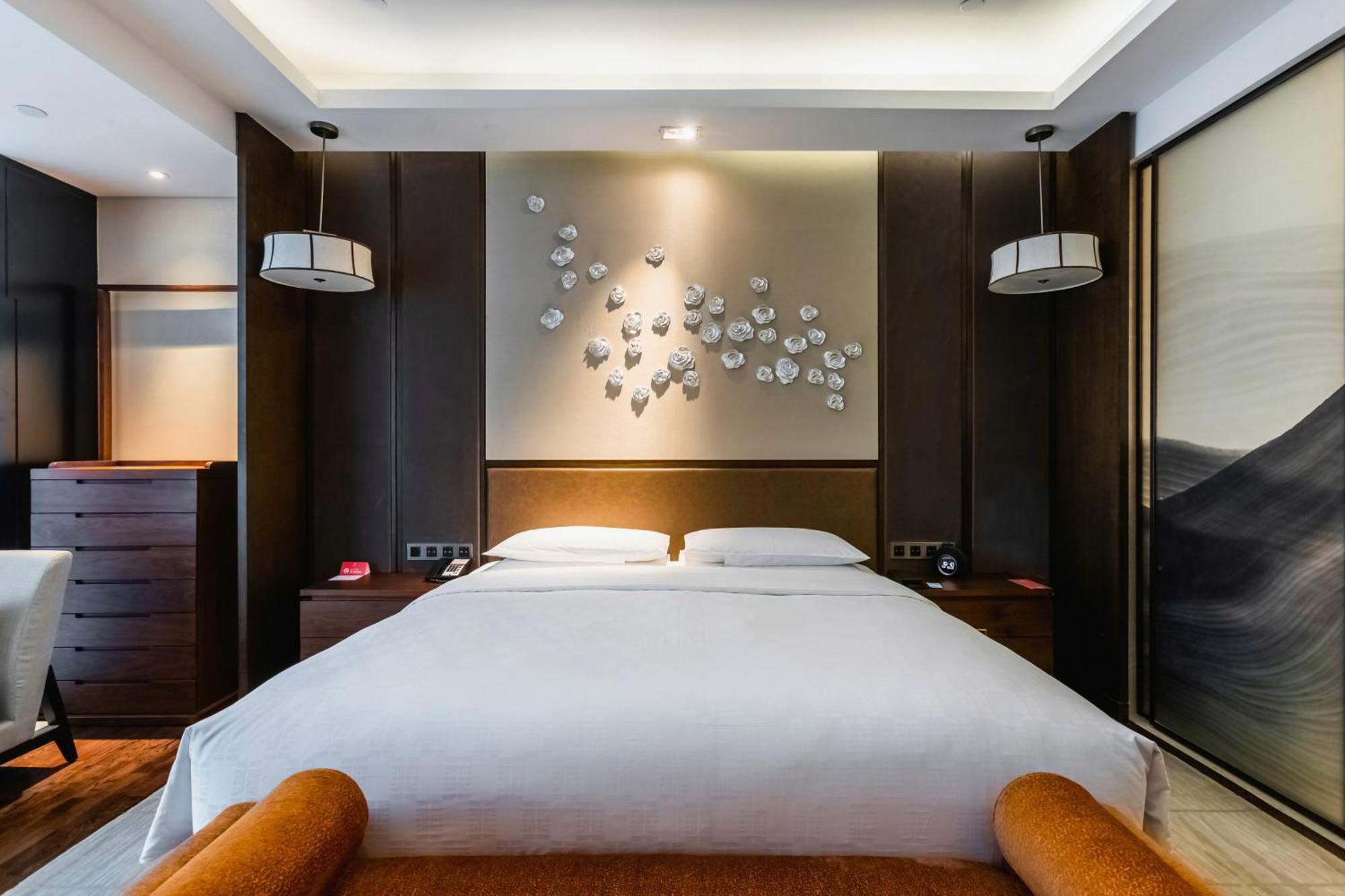 Hotel Hualuxe Wuxi Taihu Esterno foto